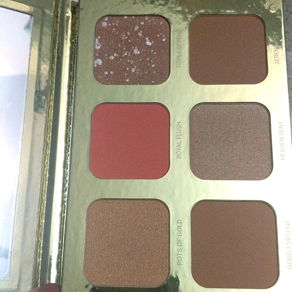 💝NEW💝Lucky glow bronze and highlight palette - Picture 1 of 4